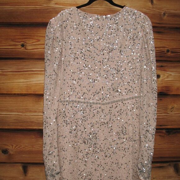 NWOT Mac Duggal Sequin Embellished Nude Silver Faux Wrap Dress FLAW - Picture 8 of 12